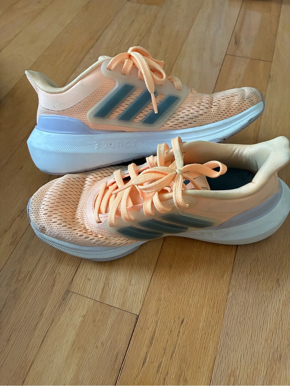 adidas Women’s Peach Athletic Running Shoes with Blue Accent Stripes